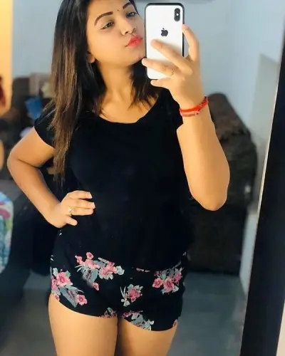 Meerganj Escorts